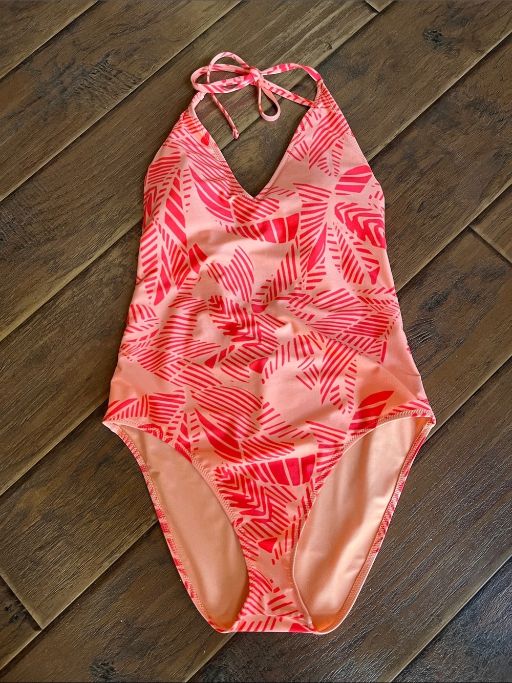Aerie Coral Pink Leaf-Print One-Piece Swimsuit. - Size Medium, possibly 12